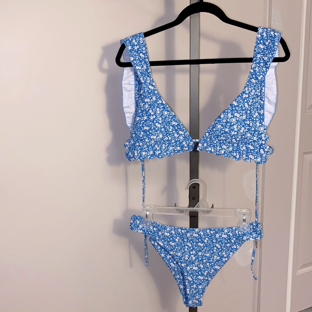 Daisy blue bikini